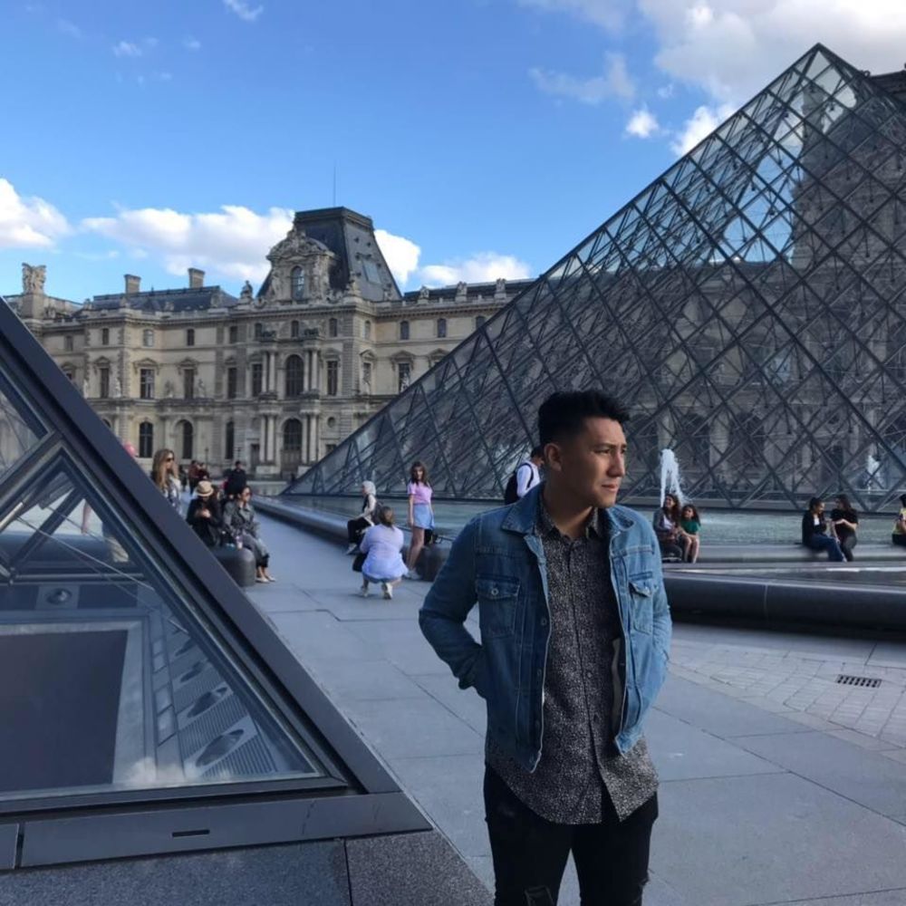 Meet your Posher, Luis